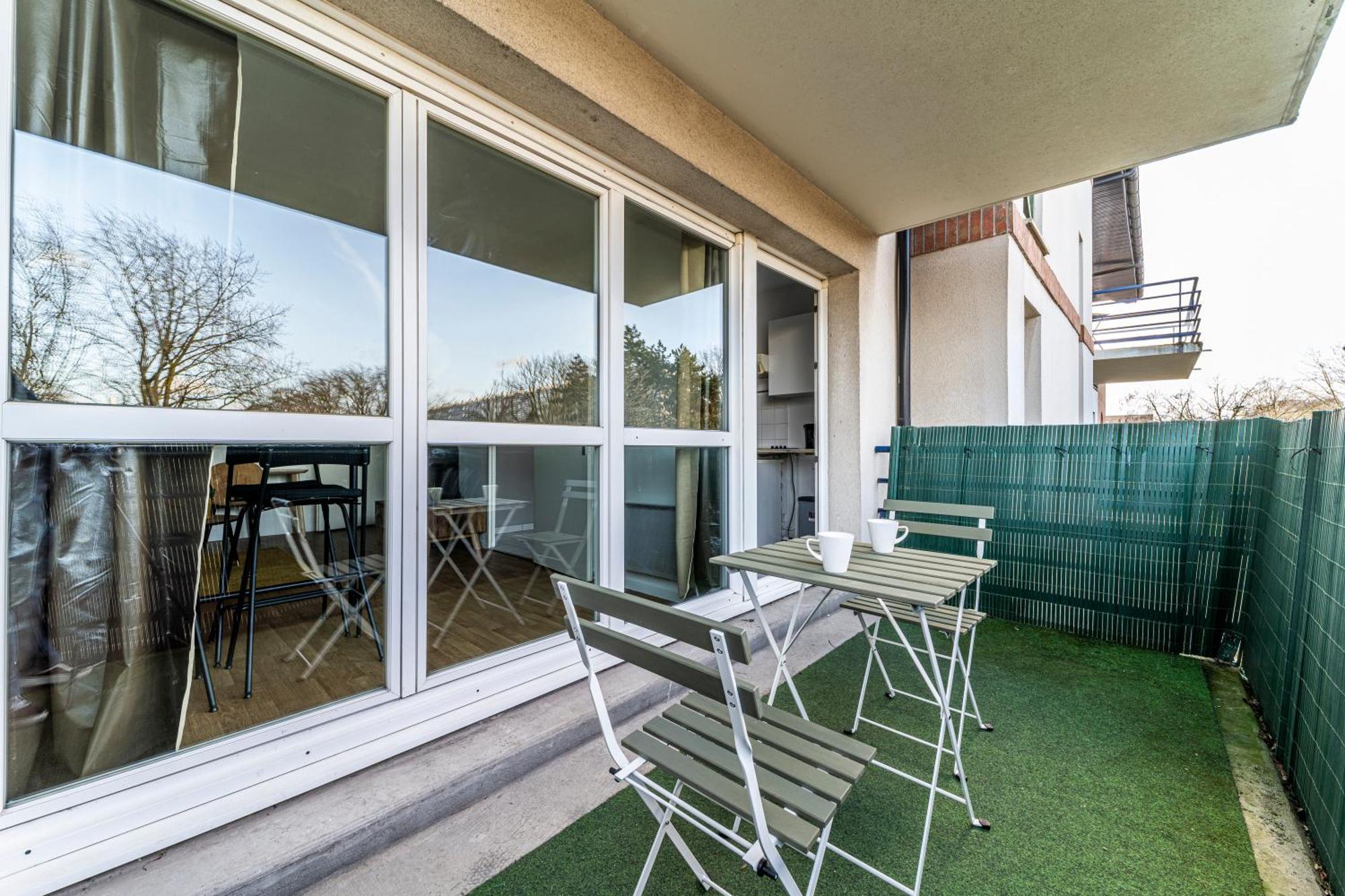 T2 Avec Terrasse Citadelle Apartamento Lille Exterior foto